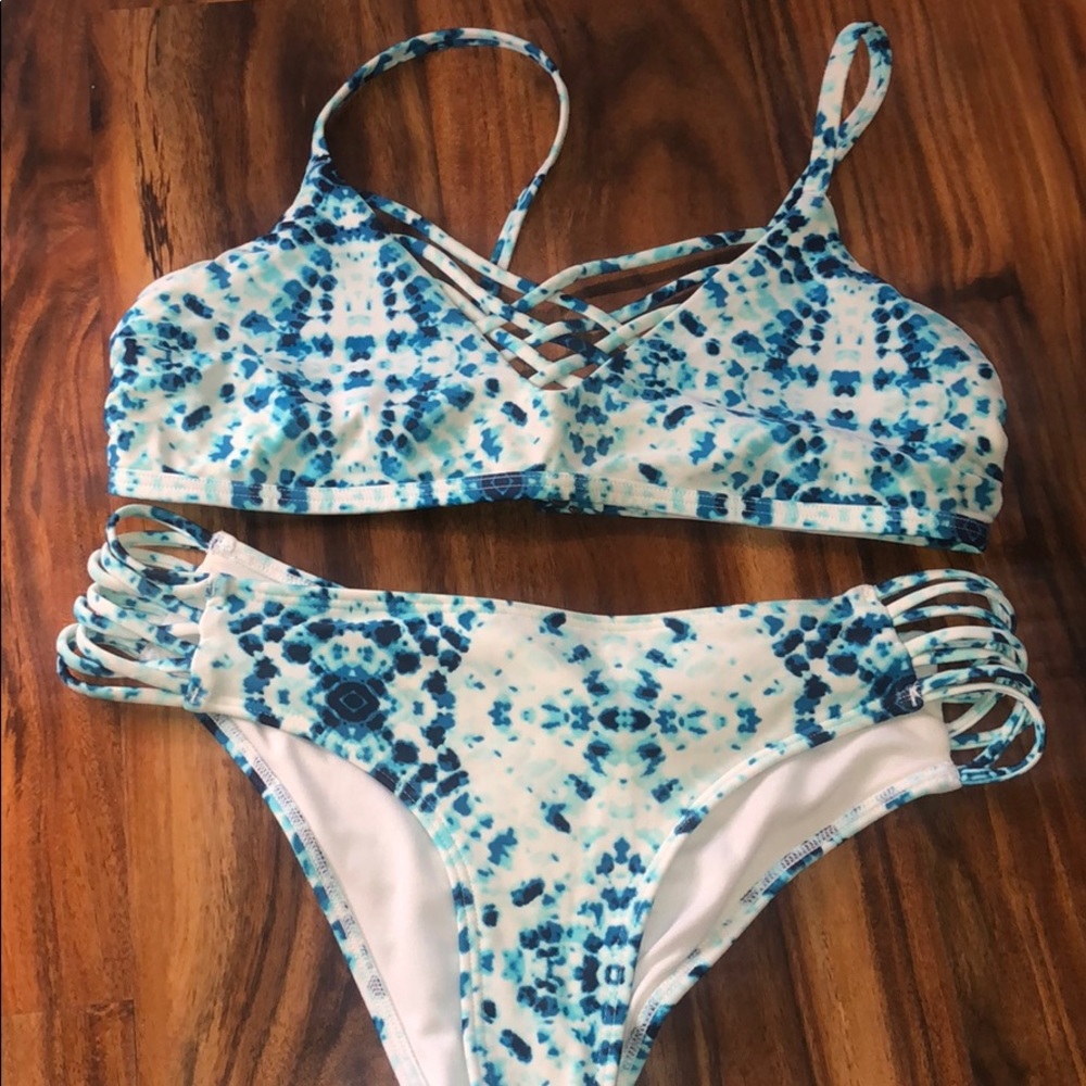 Hollister bathing suit